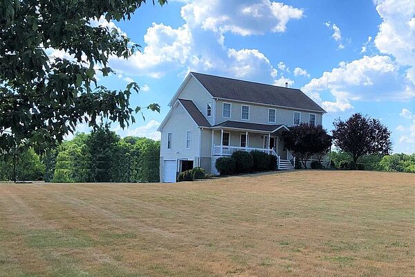 106 Brookside Ln, Lagrangeville NY